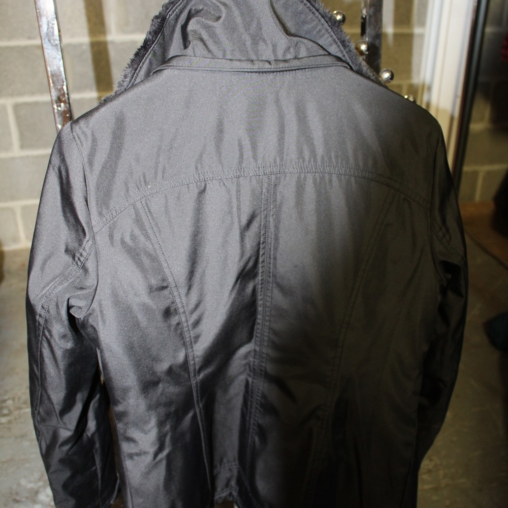 COAT - Picture 4 of 14